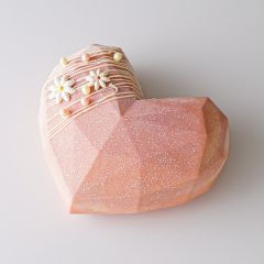 【ジャパンケーキショー東京 優勝 向井 聡美氏 監修】Jewelry Heart Mousse写真1